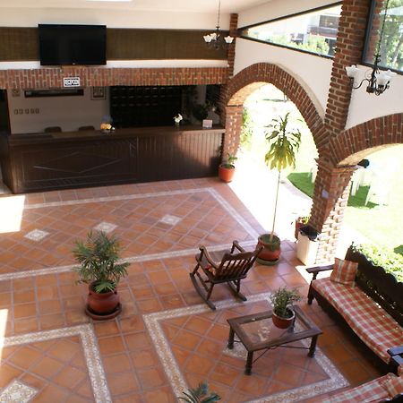 Hotel Los Sauces Villa Del Carbon Esterno foto