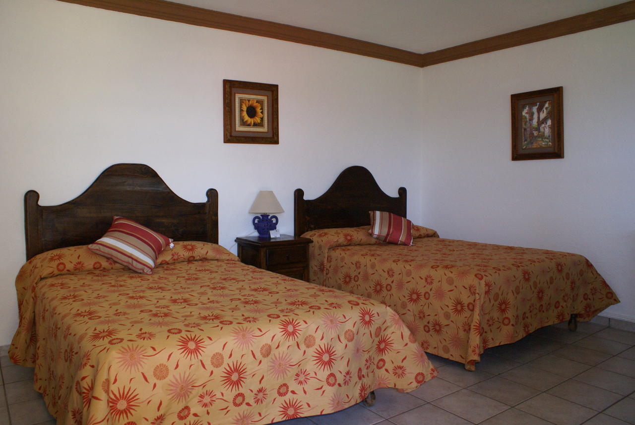 Hotel Los Sauces Villa Del Carbon Camera foto