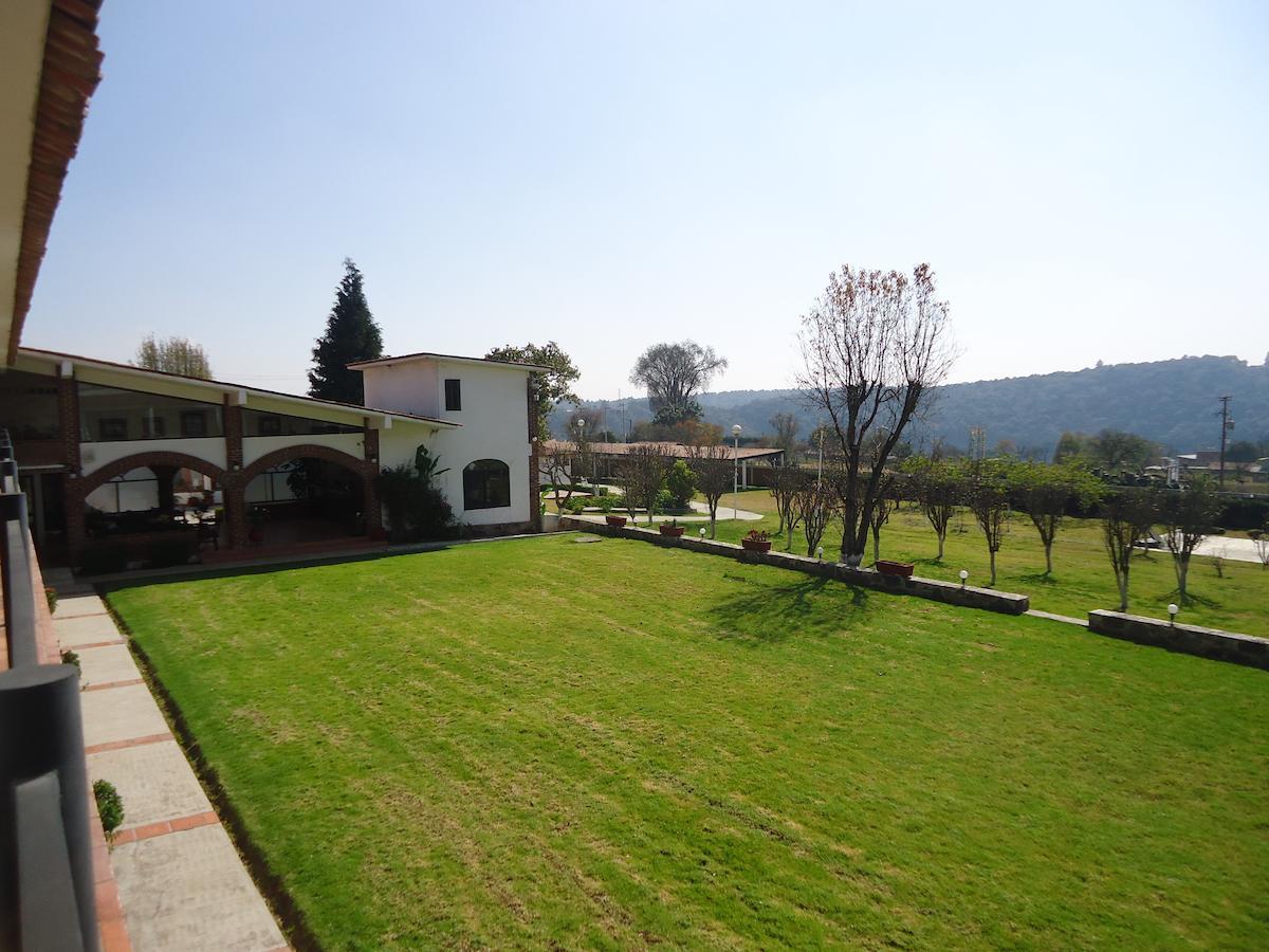 Hotel Los Sauces Villa Del Carbon Esterno foto