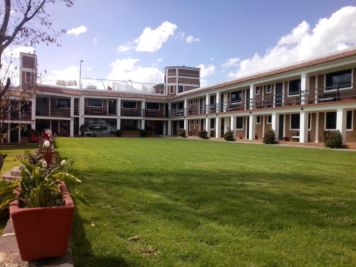 Hotel Los Sauces Villa Del Carbon Esterno foto